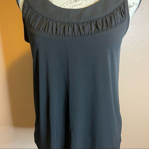 Rafaela black ruffle sleeveless top - Picture 3 of 7